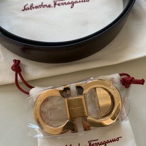 Ferragamo Men’s Belt - Gold with reversible strap